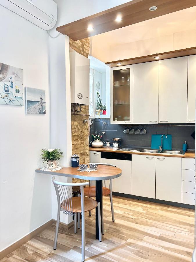 B&B La Dimora Di Tommaso Apartment - Dimora Storica Bike Friendly Ortona Eksteriør billede