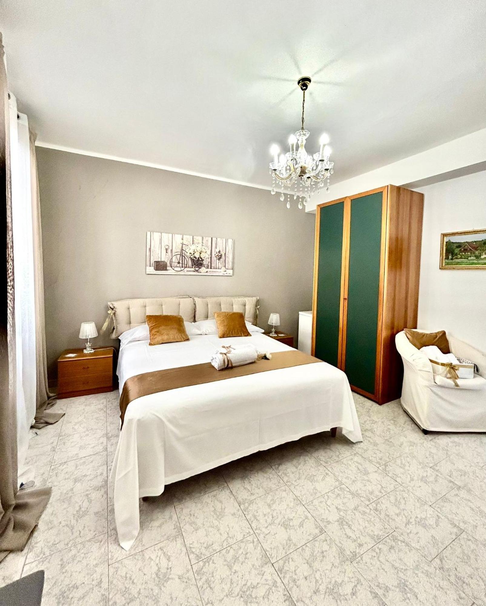 B&B La Dimora Di Tommaso Apartment - Dimora Storica Bike Friendly Ortona Eksteriør billede
